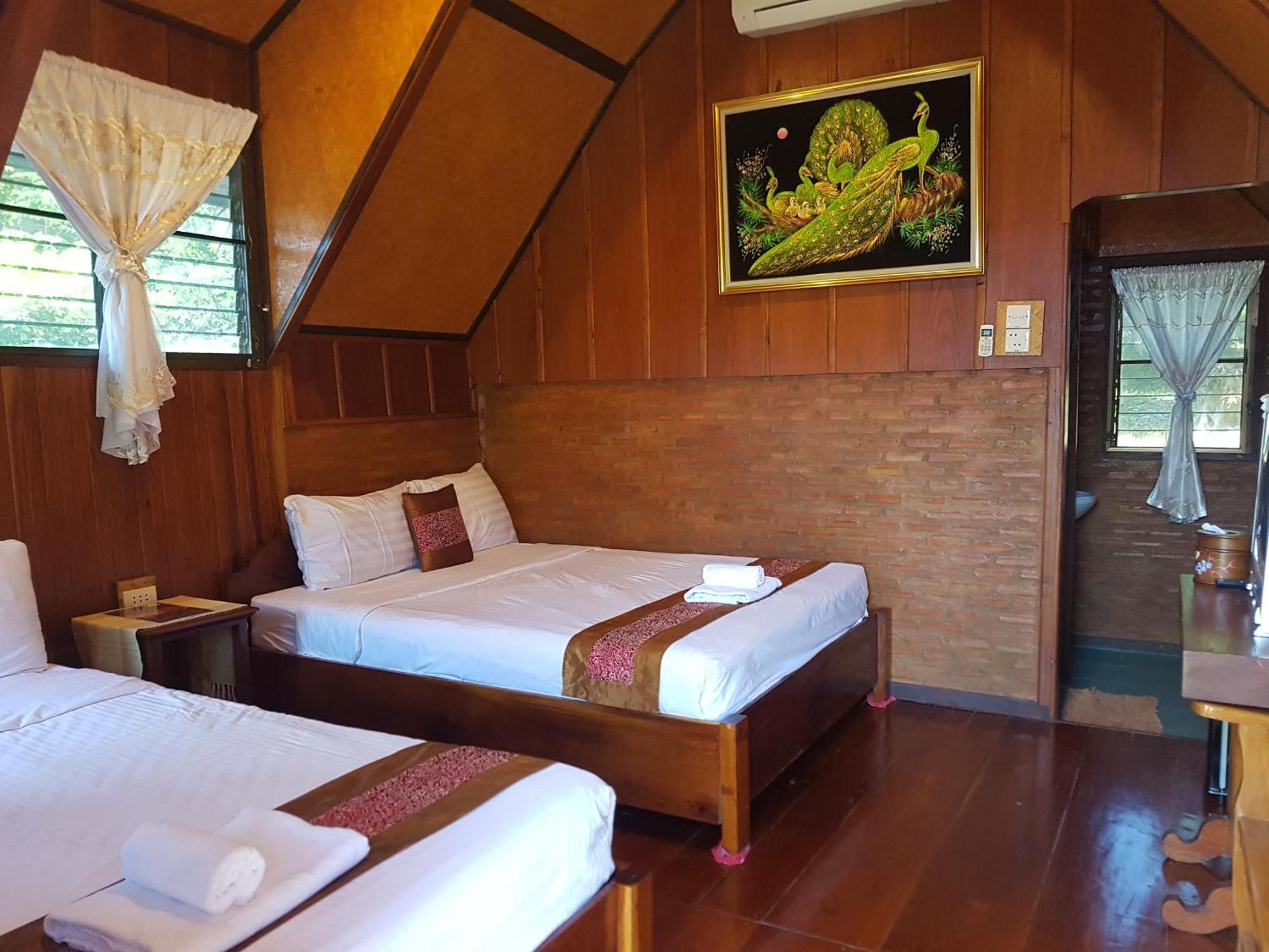 Ban Phumon Talang Resort Ban Mon Talaeng Buitenkant foto